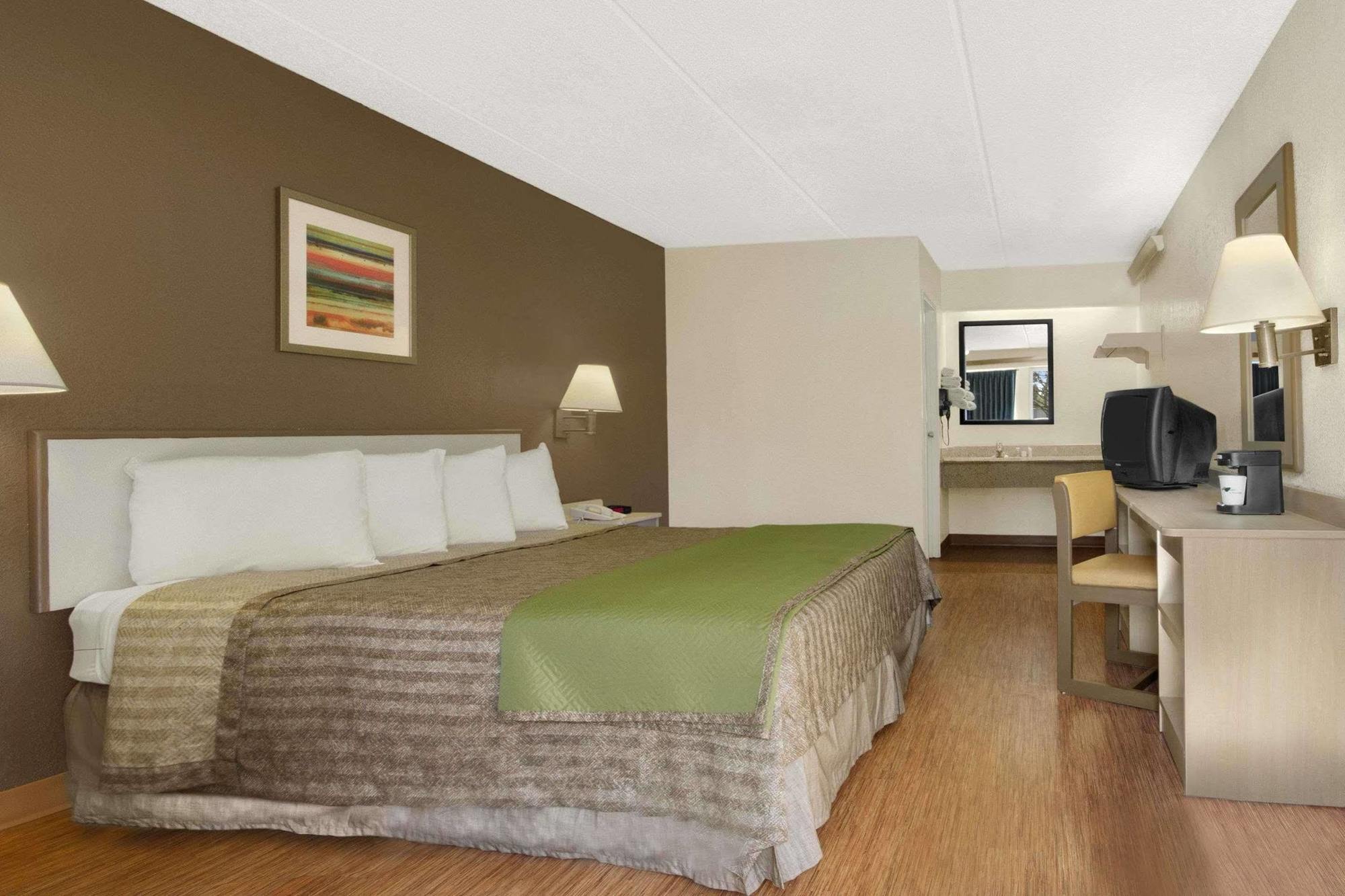 Travelodge By Wyndham College Park Luaran gambar