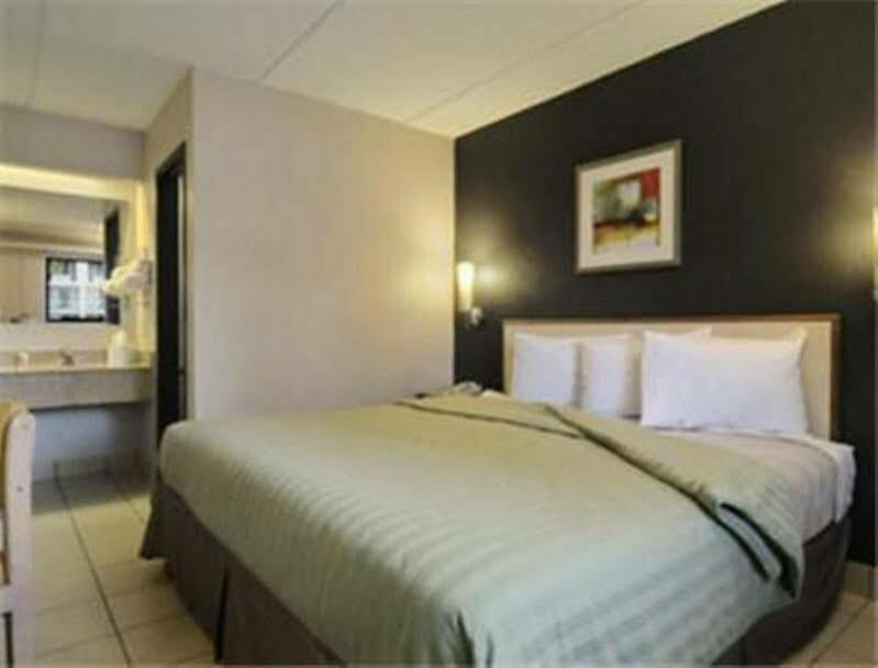 Travelodge By Wyndham College Park Luaran gambar